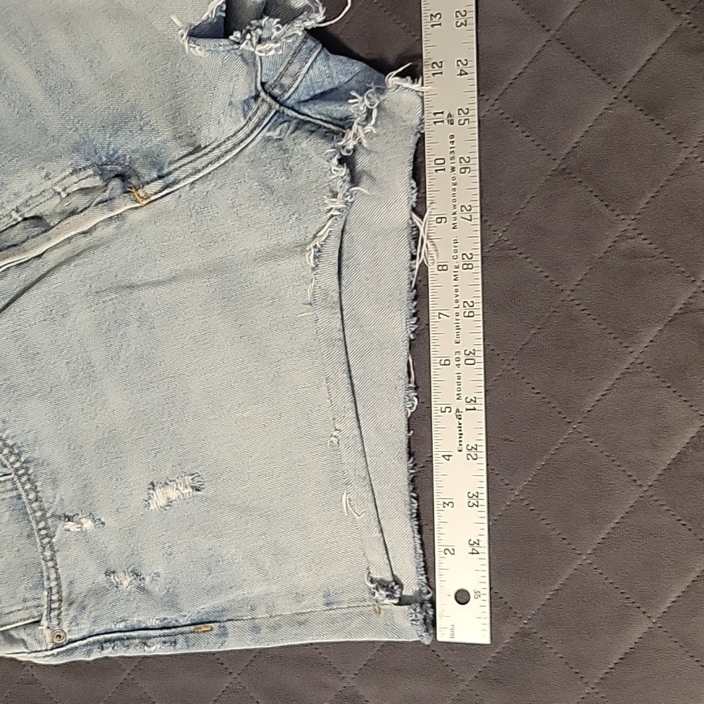 Denim Forum short - Picture 10 of 10